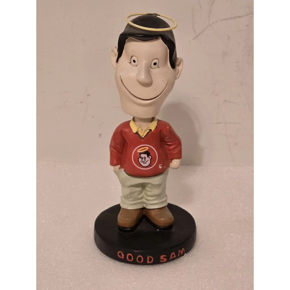 Bobblehead Camping World RV Recreational Vehicle‎ Good Sam Mascot